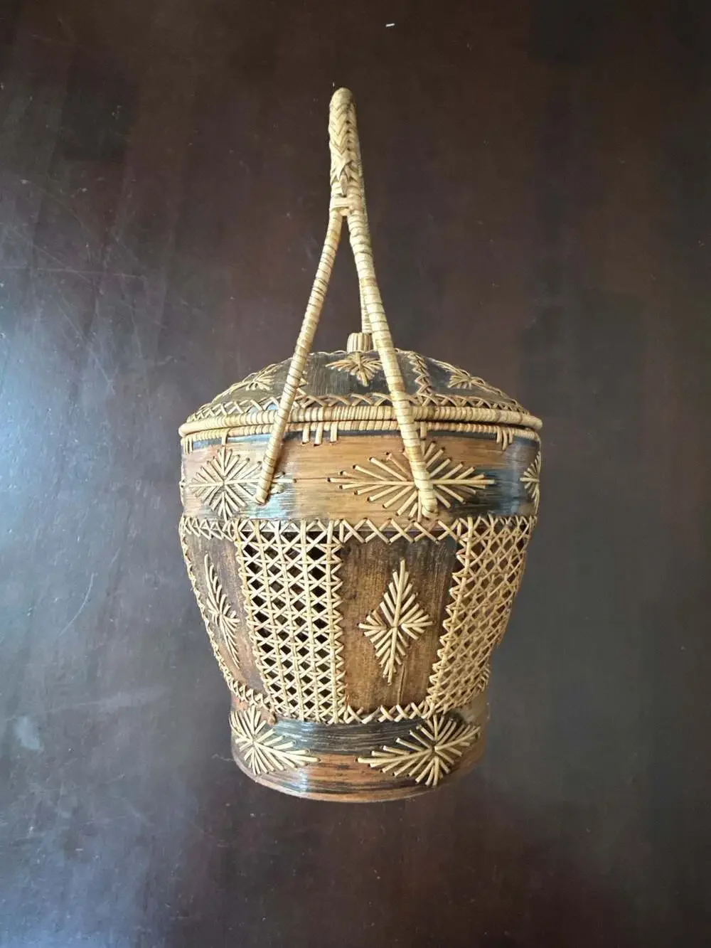 Vintage Decorative Asian Woven Bamboo Rice Basket with Lid and Handle